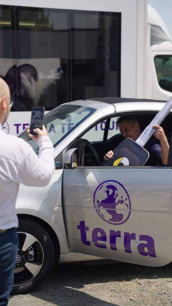 video promo terra computer voiture